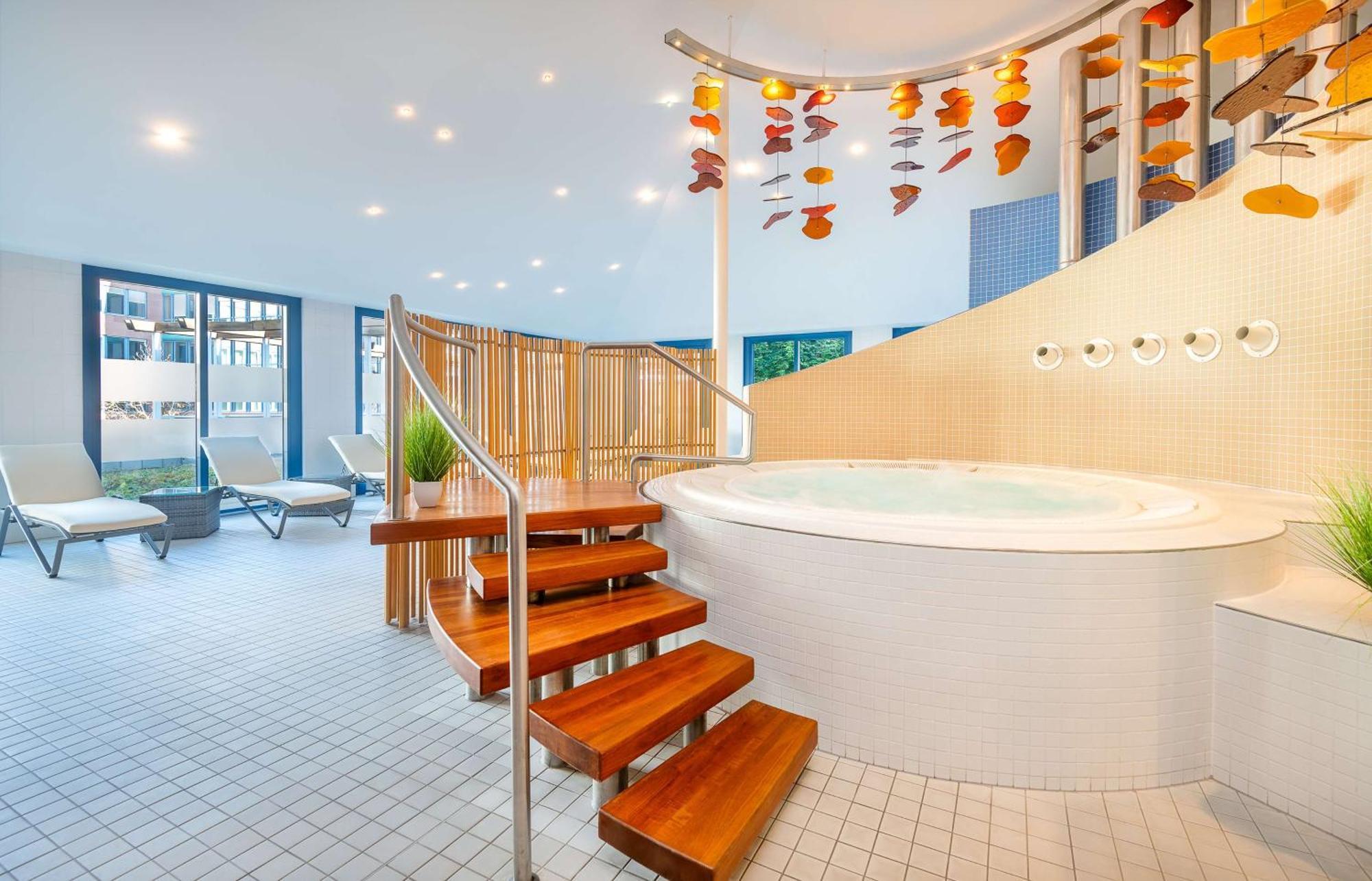 Radisson Blu Fuerst Leopold Hotel Dessau-Rosslau ภายนอก รูปภาพ