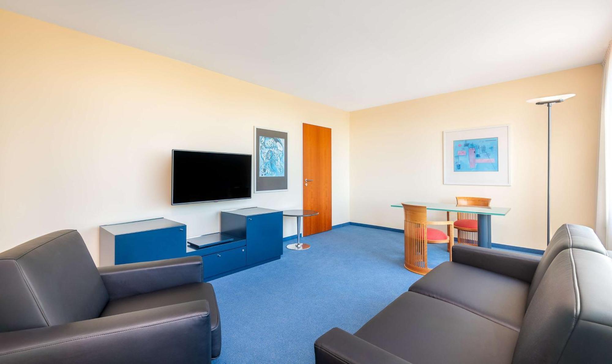 Radisson Blu Fuerst Leopold Hotel Dessau-Rosslau ภายนอก รูปภาพ